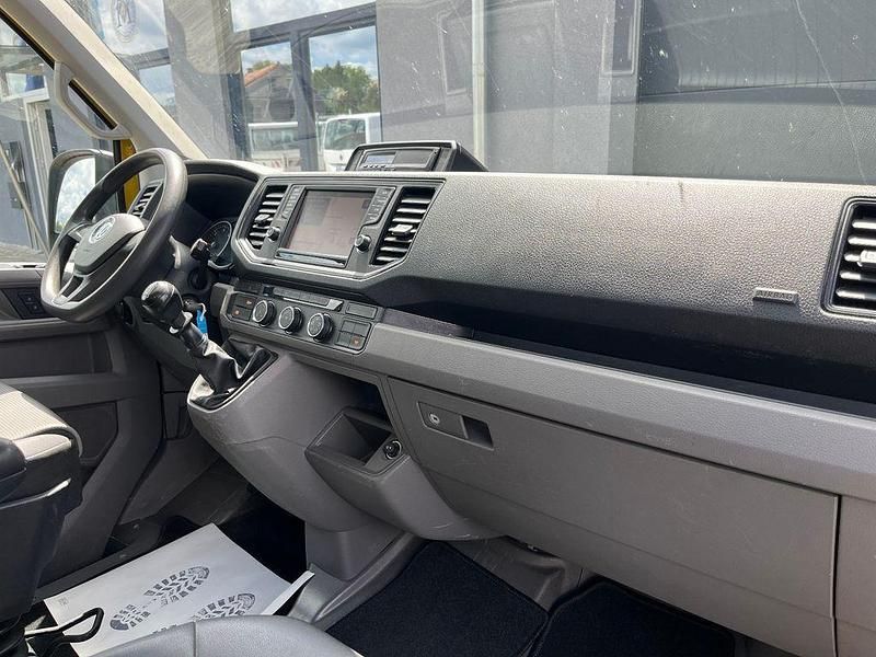 Gebraucht VW Crafter 140 PS (102 kW) 2018 Gelb Van