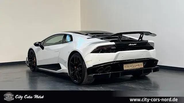 Second-hand Lamborghini Huracán 610 CP (448 kW) 2015 Alb Coupe