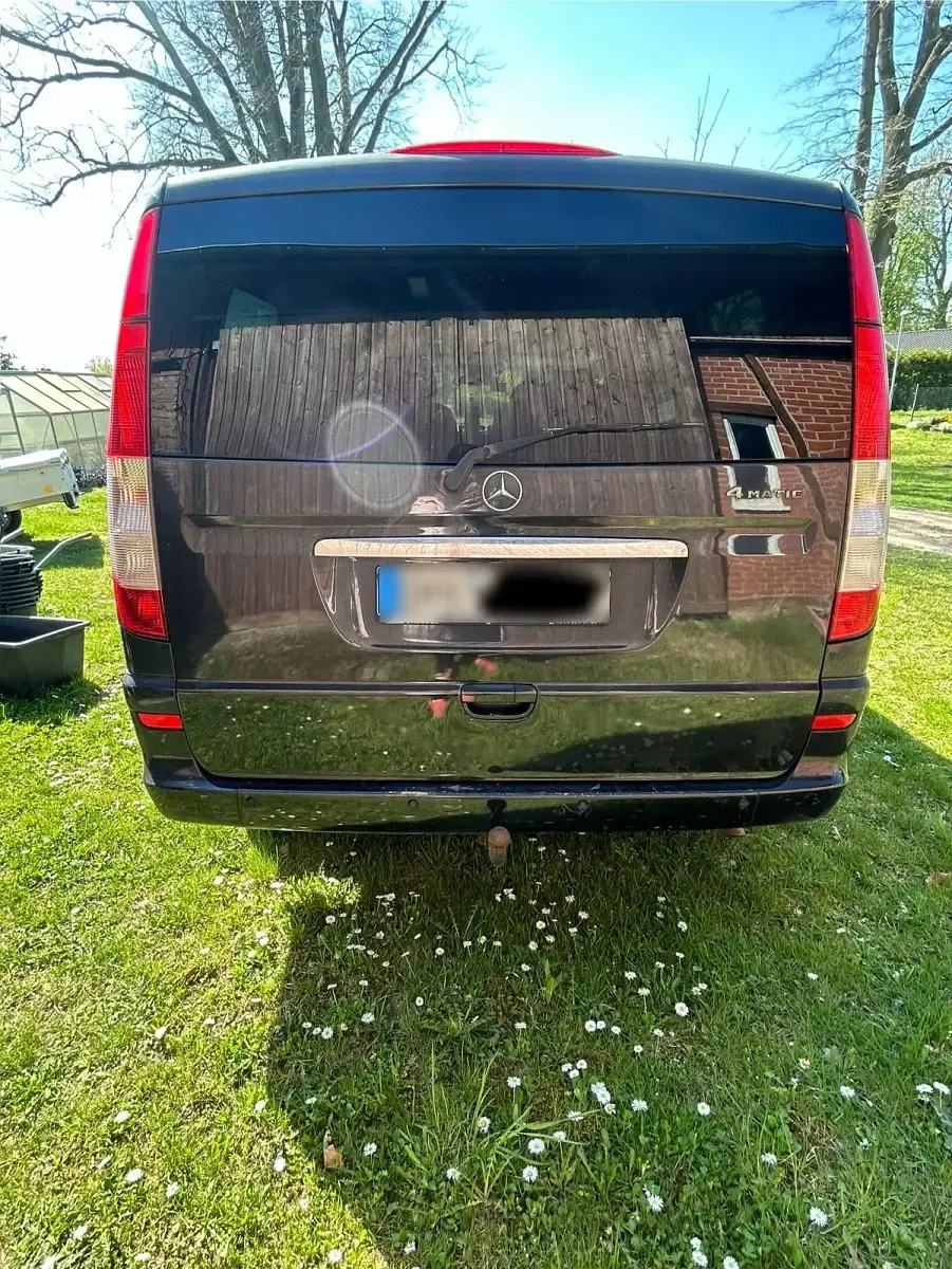 Gebraucht Mercedes Viano 150 PS (110 kW) 2006 Schwarz Van / Kleinbus