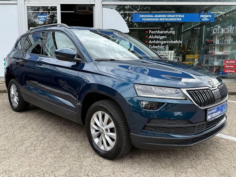 Blau Gebraucht 2019 Skoda Karoq Ambition SUV | 14.590 € (Guter Preis) - Bild 1/4