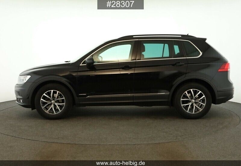Gebraucht VW Tiguan Comfortline 150 PS (110 kW) 2020 Deep black perleffekt SUV