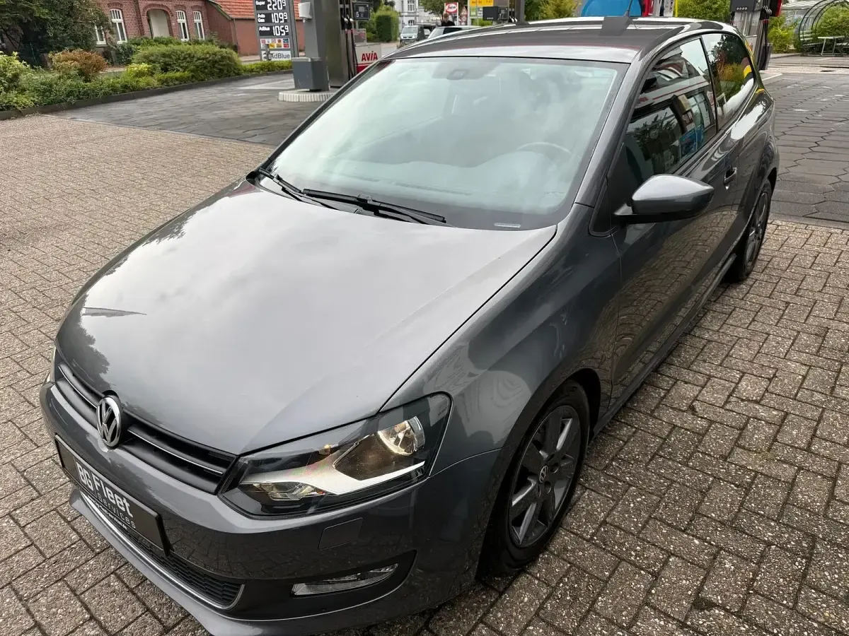 Gebraucht VW Polo Highline 86 PS (63 kW) 2010 Grau Kleinwagen