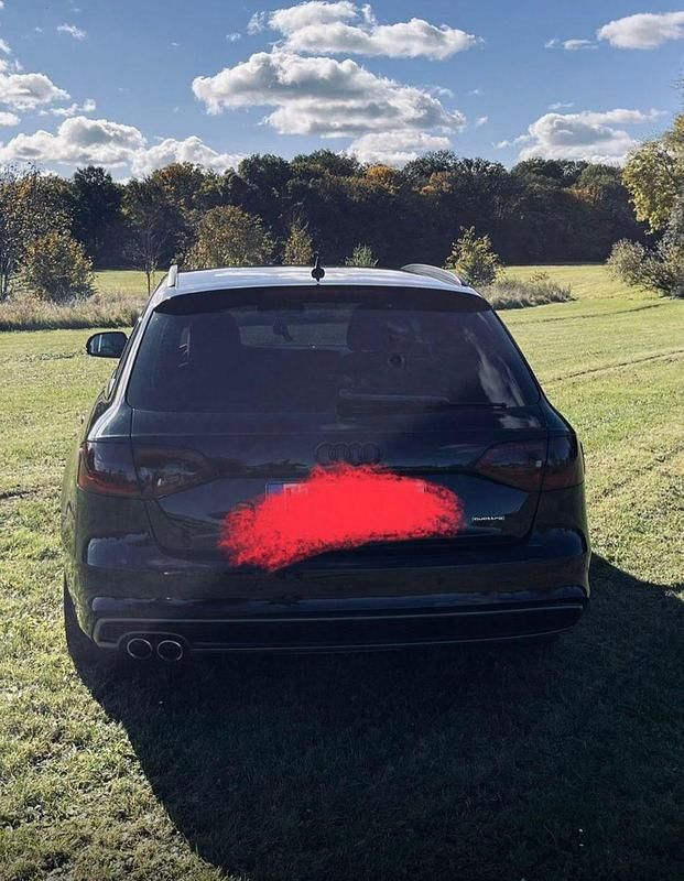 Gebraucht Audi A4 Ambiente 245 PS (180 kW) 2015 Schwarz Kombi