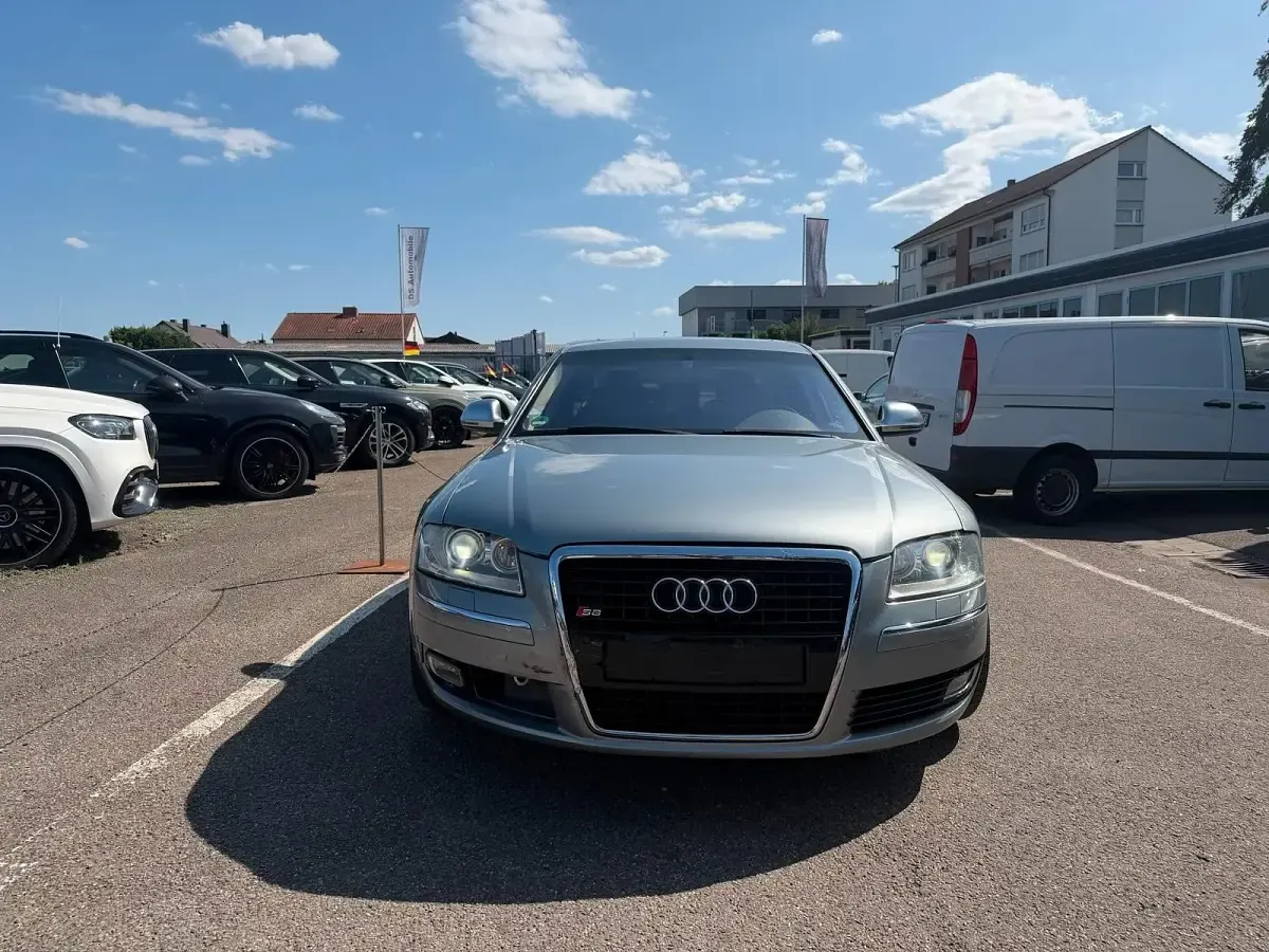 Gebraucht Audi A8 232 PS (170 kW) 2008 Grau Limousine