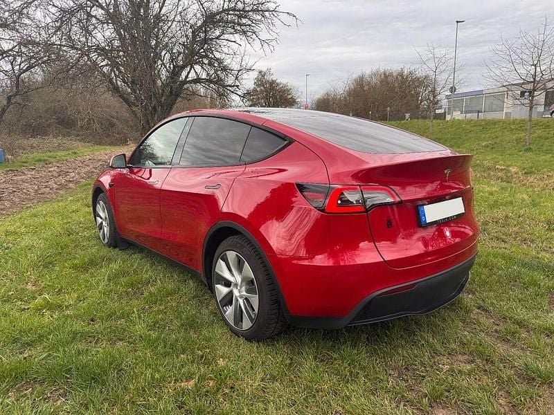 Gebraucht Tesla Model Y Standard Range 219 kW (299 PS) 2023 Rot SUV