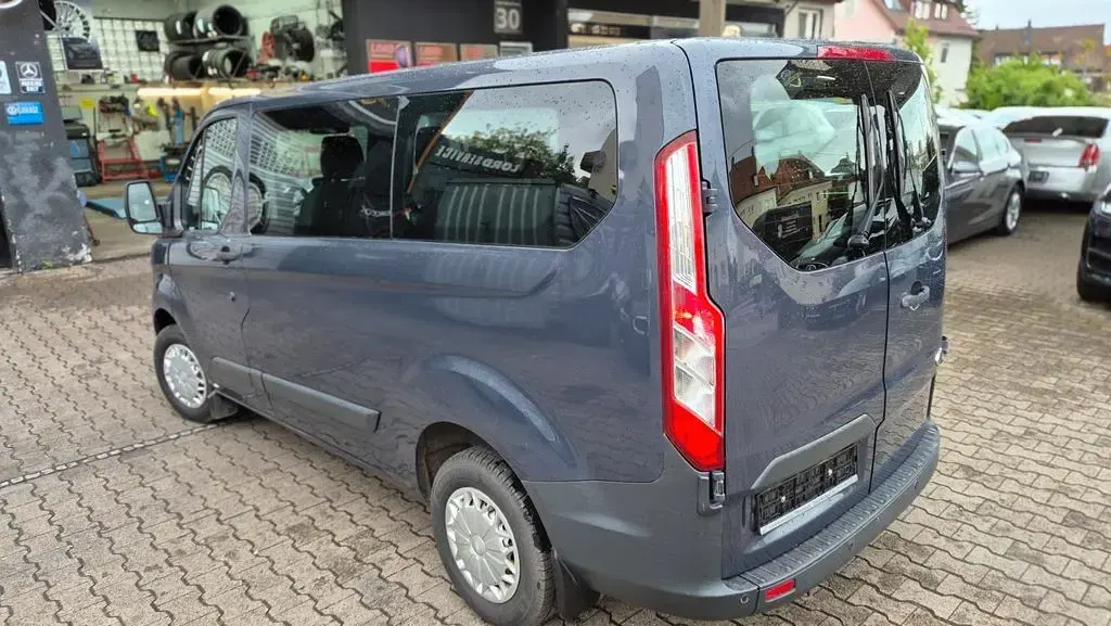 Gebraucht Ford Transit 125 PS (91 kW) 2015 Midnight skygrau metallic Van / Kleinbus