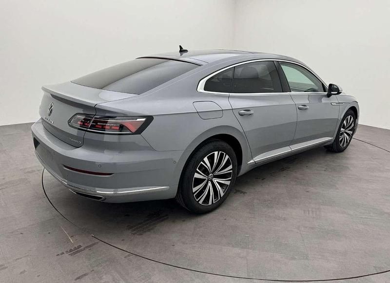 Gebraucht VW Arteon Elegance 156 PS (114 kW) 2022 Grau Coupé