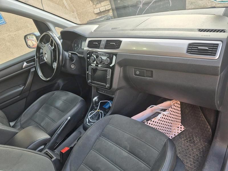 Gebraucht VW Caddy 150 PS (110 kW) 2019 Grau Van / Kleinbus