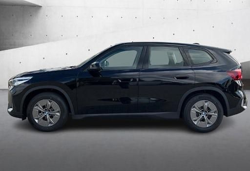 Gebraucht BMW iX1 Performance 150 kW (204 PS) 2025 Schwarz SUV
