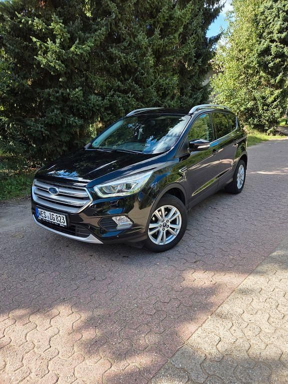Gebraucht Ford Kuga Cool & Connect 150 PS (110 kW) 2020 Schwarz SUV