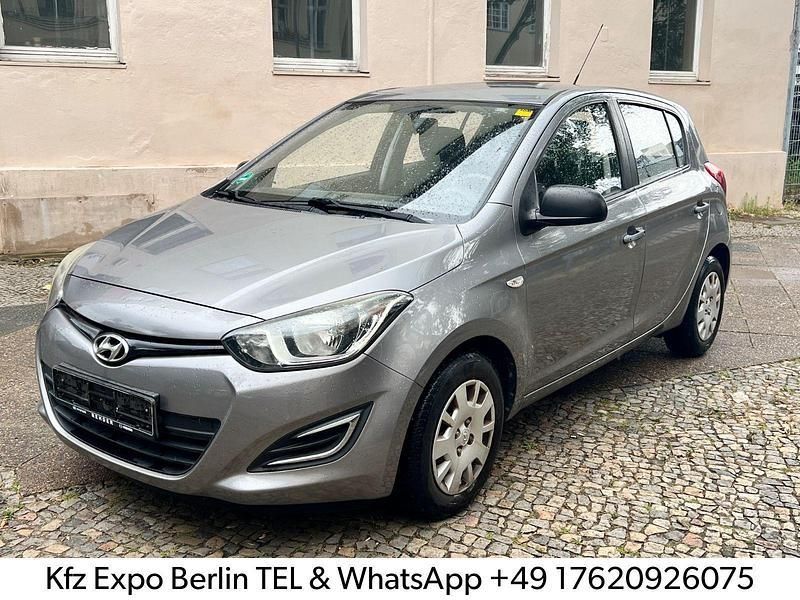 Gebraucht 2013 Hyundai i20 Trend Kleinwagen | 2.999 € (Fairer Preis) - Bild 1/4