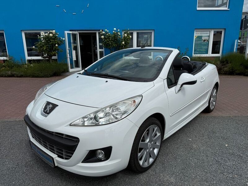 Weiß Gebraucht 2012 Peugeot 207 CC Allure Cabrio | 6.980 € (Teuer) - Bild 1/4