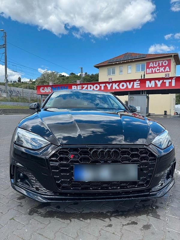 Gebraucht Audi A5 Sportback S-Line 150 PS (110 kW) 2021 Schwarz Kleinwagen