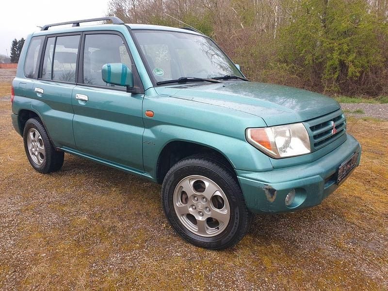 Gebraucht Mitsubishi Pajero Comfort Edition 114 PS (83 kW) 2002 Grün SUV