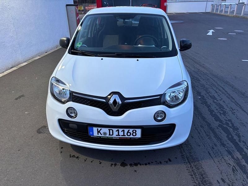Gebraucht Renault Twingo Life 71 PS (52 kW) 2018 Weiß Kleinwagen