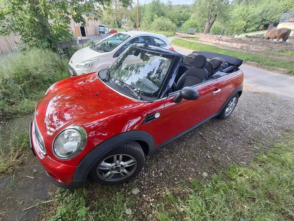 Gebraucht Mini One Cabriolet 98 PS (72 kW) 2013 Rot Cabrio