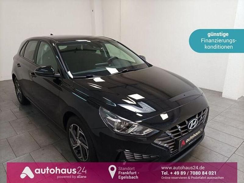 Schwarz Gebraucht 2021 Hyundai i30 Limousine | 14.970 € (Fairer Preis) - Bild 1/4