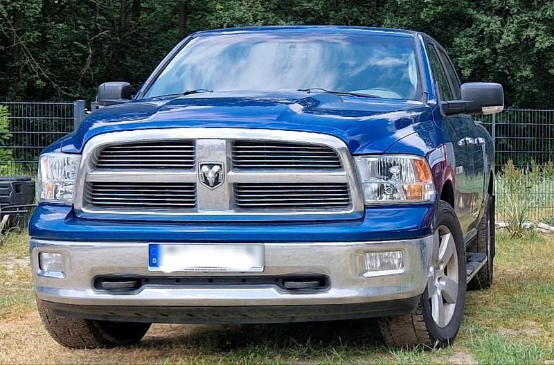 Blau Gebraucht 2010 Dodge Ram Abholung | 16.700 € (Guter Preis) - Bild 1/4