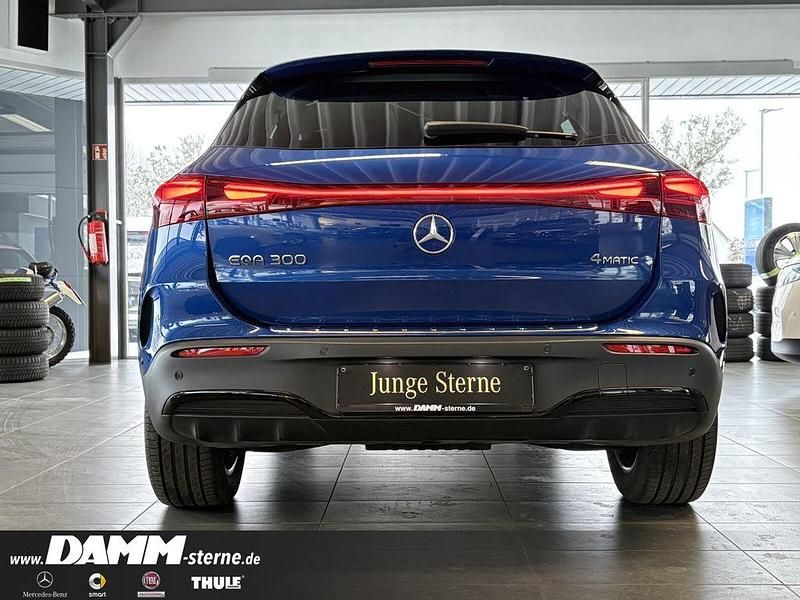 Gebraucht Mercedes EQA300 AMG 167 kW (228 PS) 2024 Spektralblau SUV