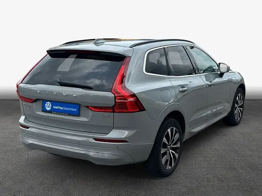 Gebraucht Volvo XC60 Core 197 PS (144 kW) 2023 Vapour grey metallic SUV