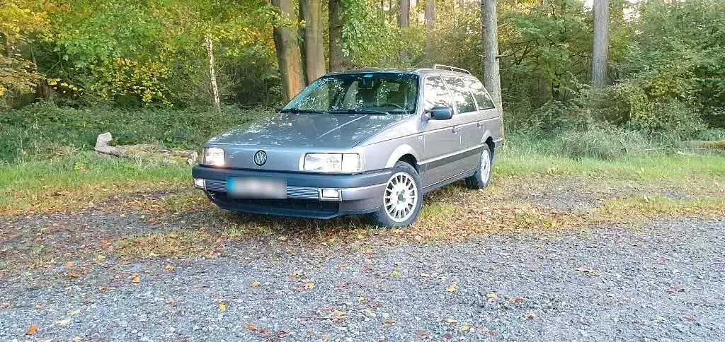 Gebraucht VW Passat 115 PS (84 kW) 1991 Grau Kombi
