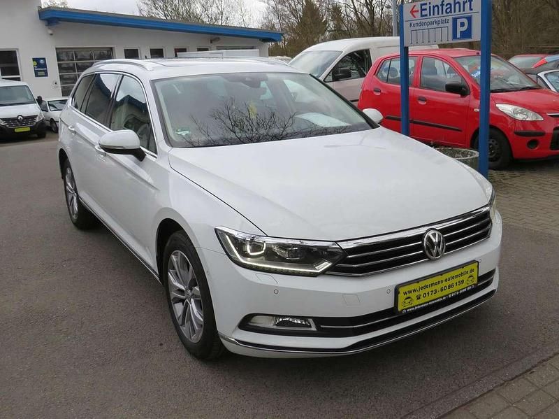 Gebraucht VW Passat Highline 179 PS (131 kW) 2015 Pure white Kombi