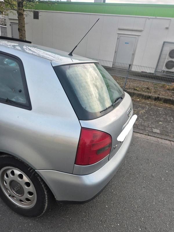Gebraucht Audi A3 101 PS (74 kW) 1997 Silber Kleinwagen