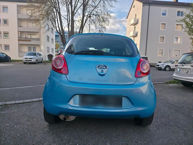 Second-hand Ford Ka 69 CP (50 kW) 2009 Albastru Hatchback