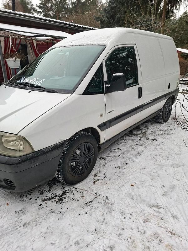 Gebraucht Citroën Jumpy 94 PS (69 kW) 2004 Weiß Van / Kleinbus