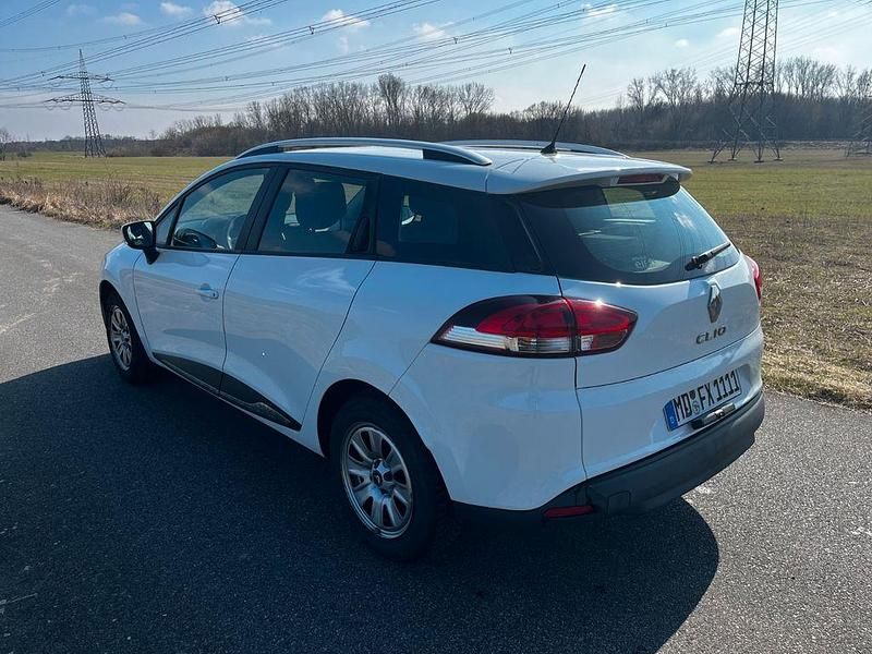 Gebraucht Renault Clio IV Intens 90 PS (66 kW) 2018 Weiß Limousine