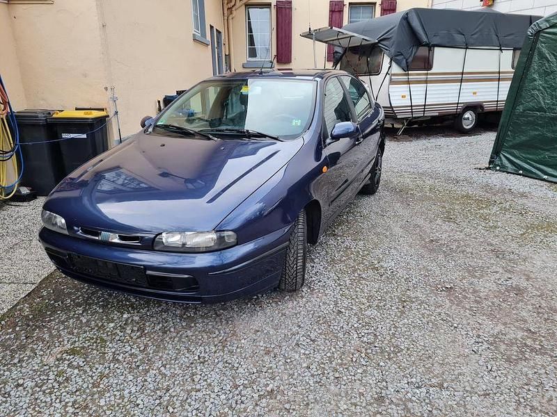 Gebraucht Fiat Brava 103 PS (75 kW) 1999 Blau Kleinwagen