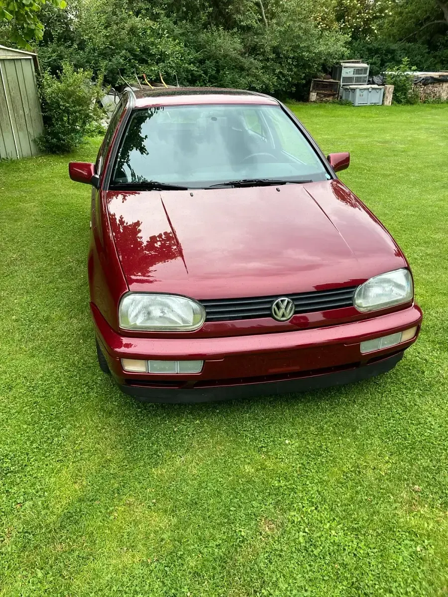 Gebraucht VW Golf III 60 PS (44 kW) 1997 Rot Kleinwagen