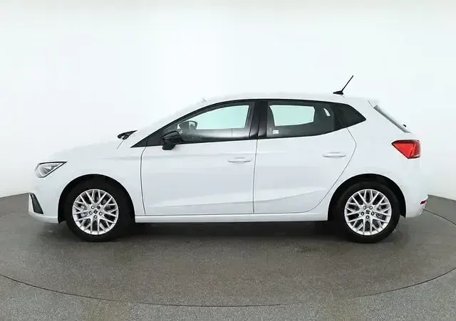 Gebraucht Seat Ibiza FR 110 PS (80 kW) 2023 Weiß Kleinwagen