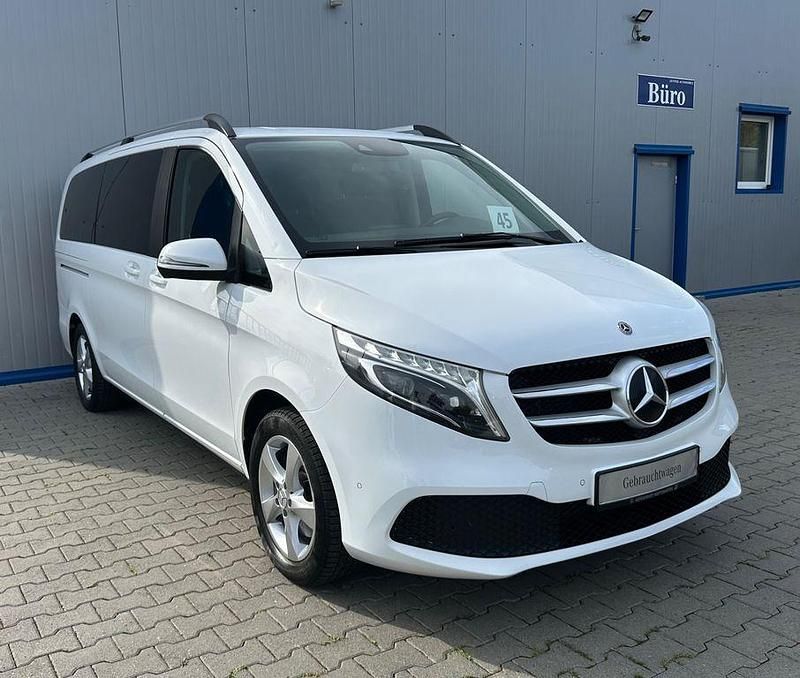 Usata Mercedes V220 163 CV (119 kW) 2020 Bianco Monovolume