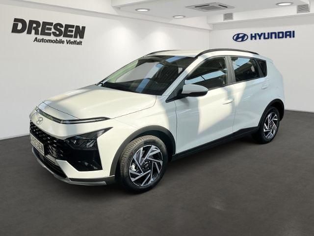 Weiss Neu 2025 Hyundai Bayon Trend SUV | 24.890 € (Fairer Preis) - Bild 1/4