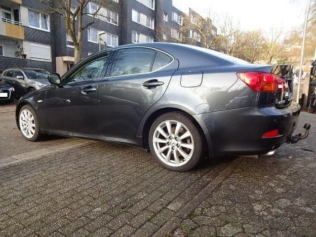 Gebraucht Lexus IS250 Luxury Line 208 PS (152 kW) 2007 Grau Limousine