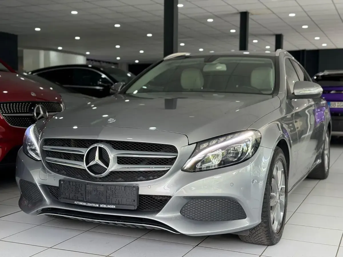Gebraucht Mercedes C200 184 PS (135 kW) 2015 Silber Kombi