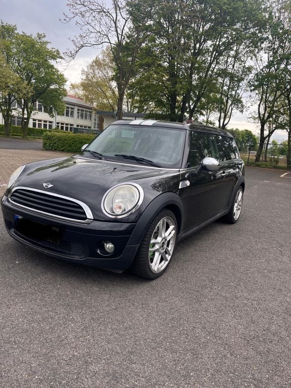 Schwarz Gebraucht 2009 Mini One Clubman Kombi | 2.300 € (Superpreis) - Bild 1/4