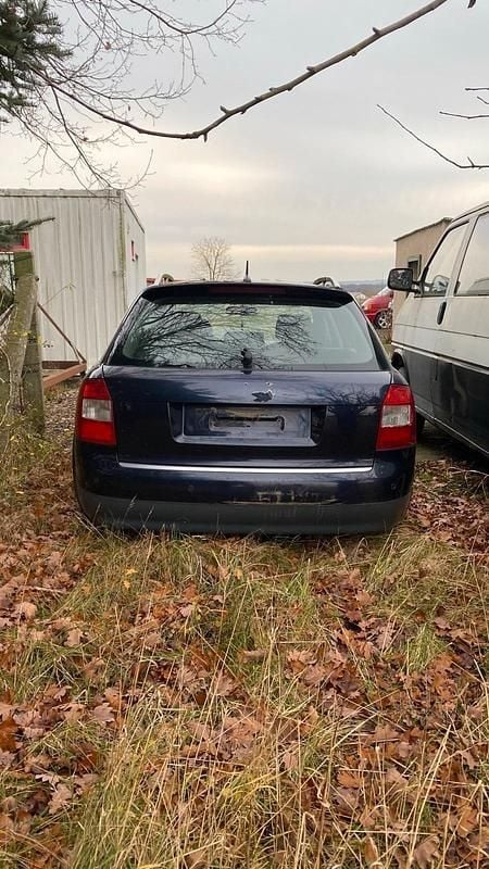 Gebraucht Audi A4 2002 Blau Kombi