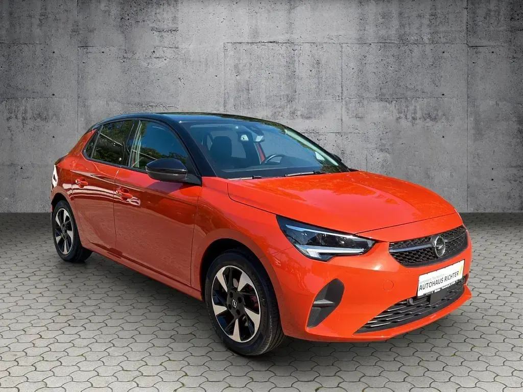 Używany Opel Corsa-e Edition 100 kW (136 KM) 2020 Pomarańczowy Hatchback