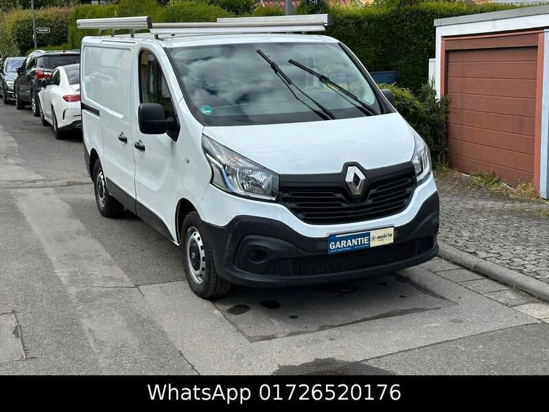 Gebraucht Renault Trafic Komfort 95 PS (69 kW) 2017 Weiß Van / Kleinbus