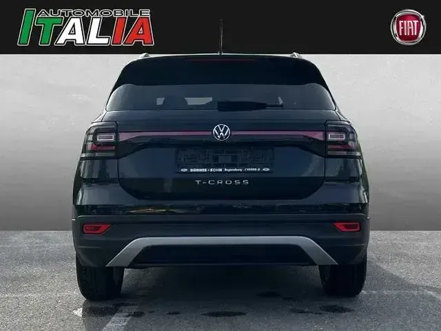 Gebraucht VW T-Cross Life 110 PS (80 kW) 2022 Schwarz SUV