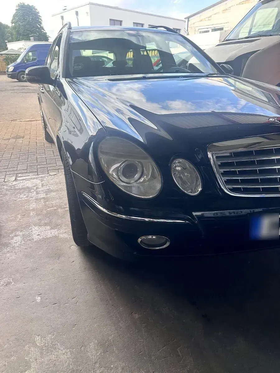 Gebraucht Mercedes E320 224 PS (164 kW) 2008 Schwarz Kombi