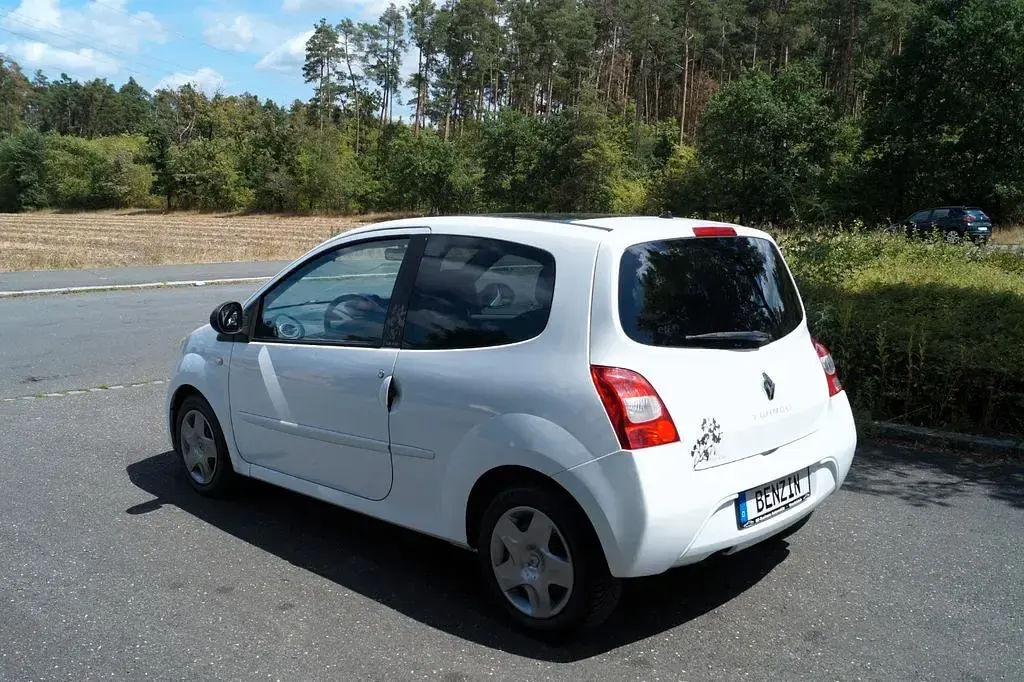 Gebraucht Renault Twingo Night&Day 76 PS (55 kW) 2008 Weiß Kleinwagen