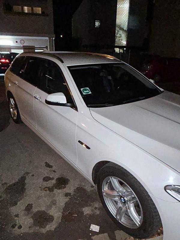 Gebraucht BMW 520 190 PS (139 kW) 2017 Weiß Kombi