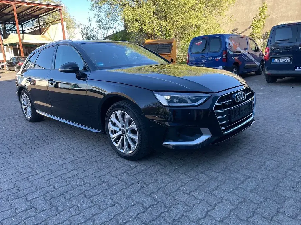 Usata Audi A4 Advanced 204 CV (150 kW) 2023 Nero Station wagon