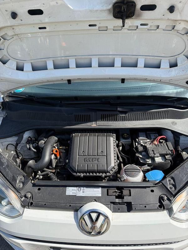 Second-hand VW up! 60 CP (44 kW) 2012 Alb Hatchback