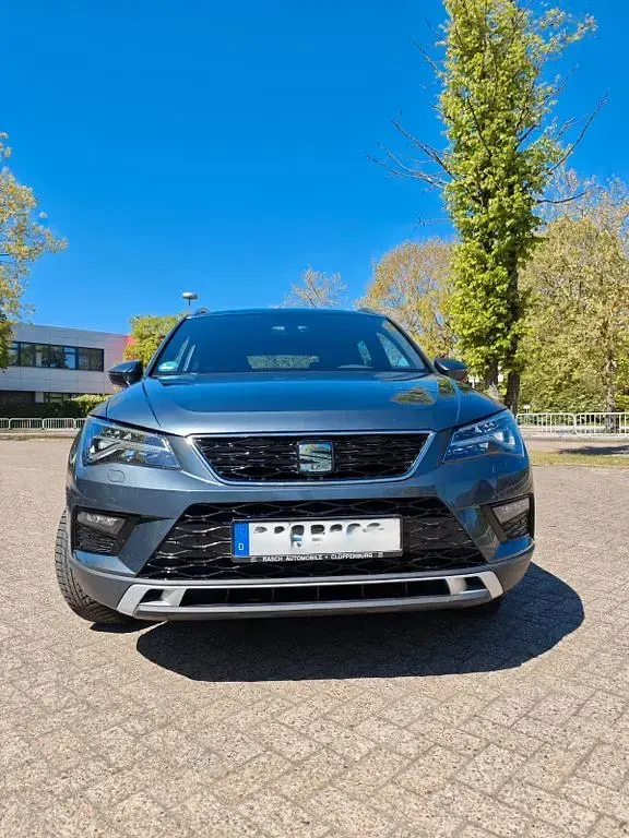 Gebraucht Seat Ateca XCELLENCE 150 PS (110 kW) 2018 Grau SUV