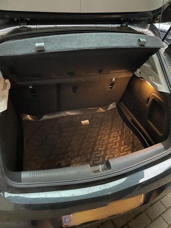 Gebraucht Opel Astra 150 PS (110 kW) 2016 Schwarz Limousine