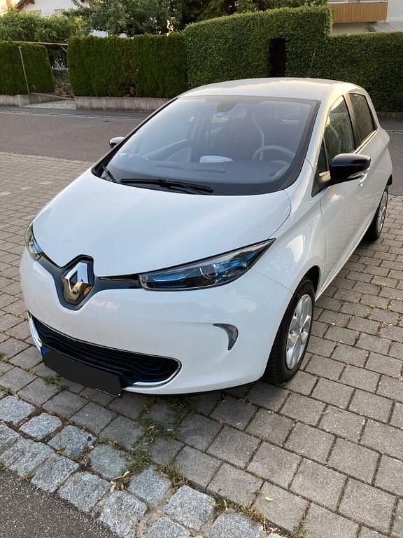 Weiß Gebraucht 2015 Renault Zoe Life Kleinwagen | 6.700 € (Etwas zu teuer) - Bild 1/4